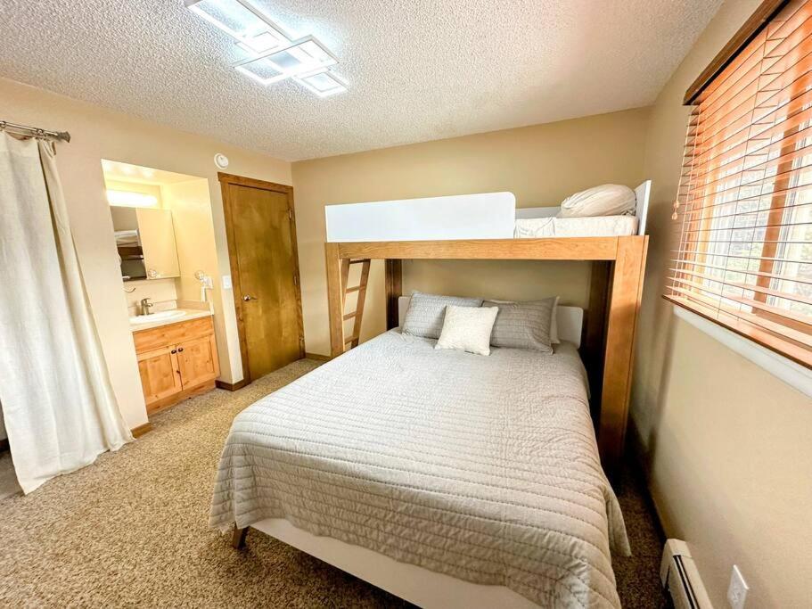 Winter Haus, Winter Park 2 Bedrooms Corner Unit W Outdoor Patio Walking Distance To The Center Of Town Exteriör bild